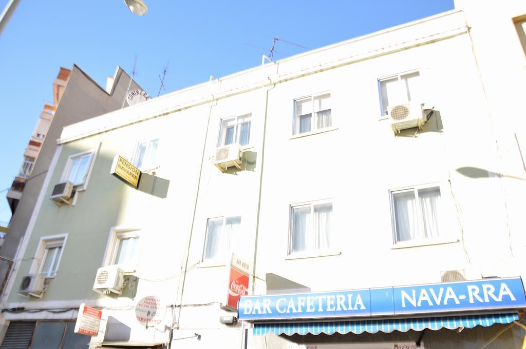 Pension Navarra Madrid Exteriör bild